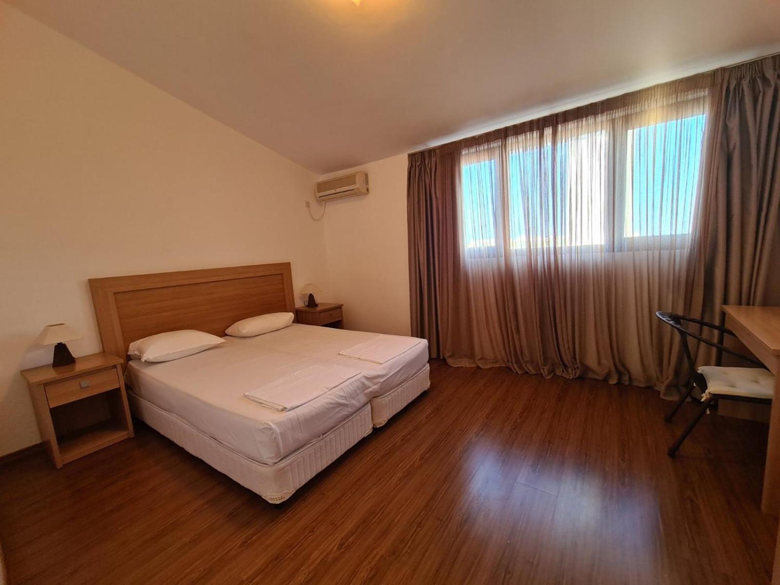 Visit Sunny Beach Marina Apartments Равда Номер фото